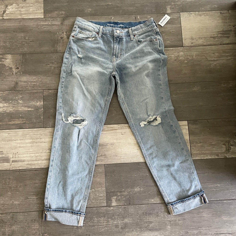 Old Navy Boyfriend Mid Rise Jeans